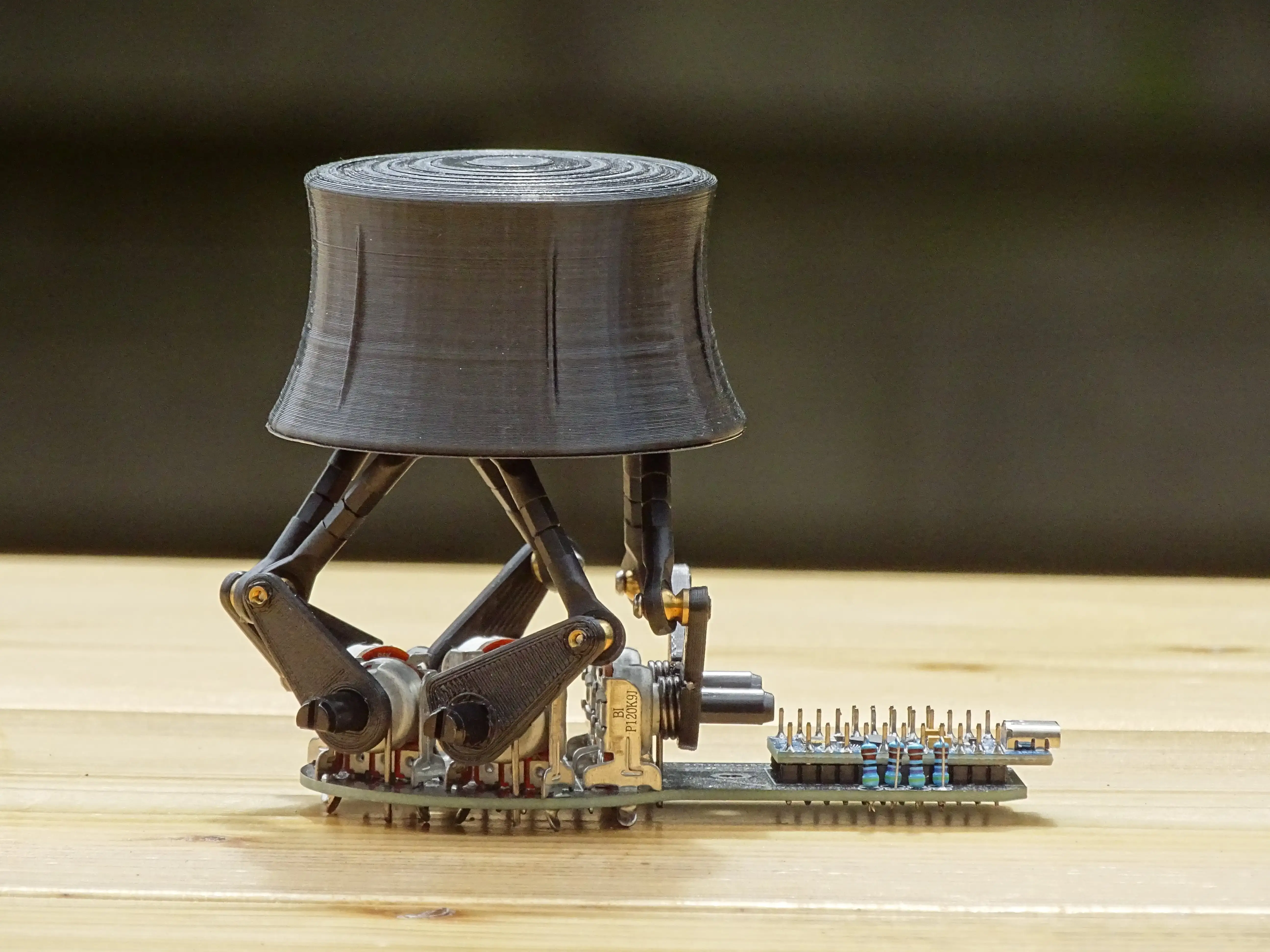 6-DoF Spacemouse voor CAD, maatwerk software ontwikkeling